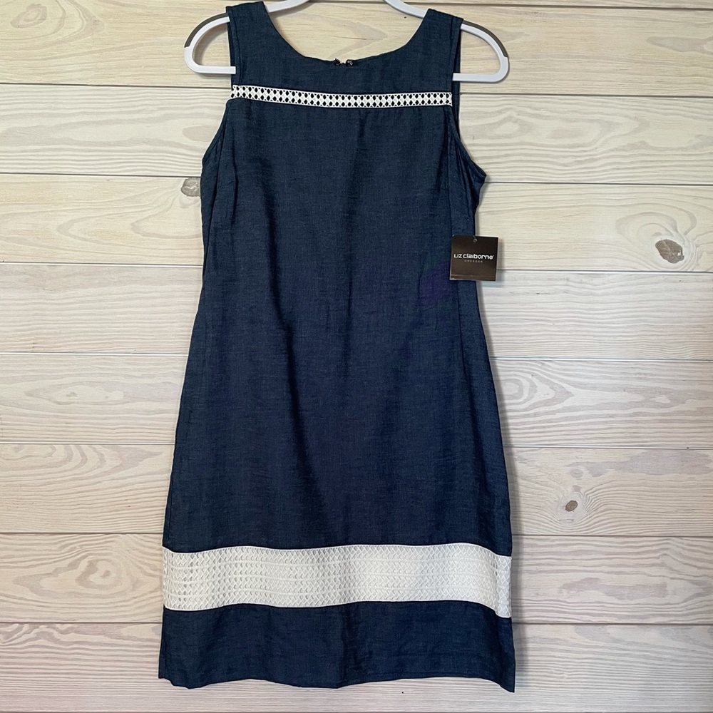 NWT Liz Claiborne sleeveless chambray dress